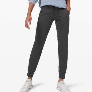 Lululemon Ready To Rulu 7/8 Jogger In Graphite Gray